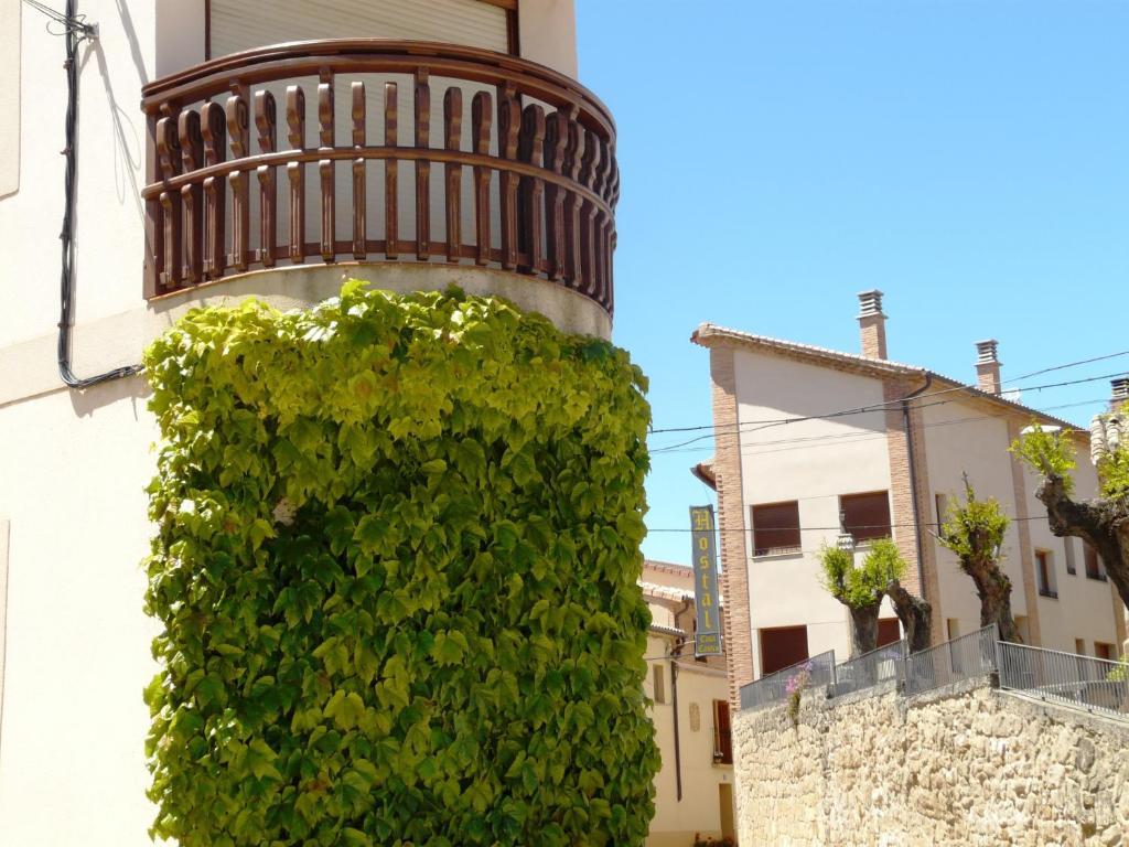 Hostal Rural Casa Castro Alberuela de la Liena Exterior photo